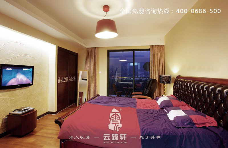 臥室以現(xiàn)代簡約為主